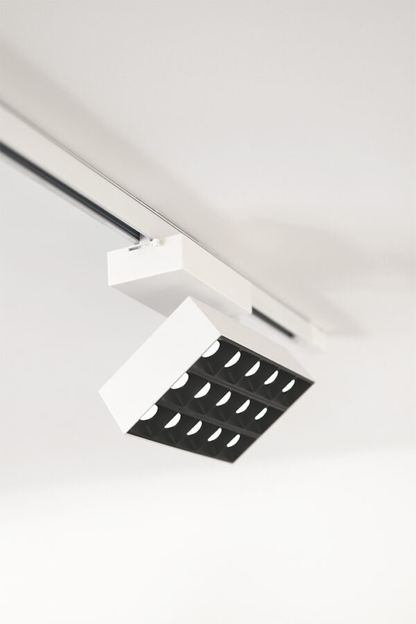 Beneito Faure - Sono LED-Strahler in Weiß mit Tuya Steuerung für 3-Phasen-Stromschiene
