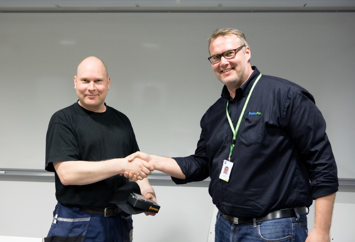Verkauf, technischer Mitarbeiter